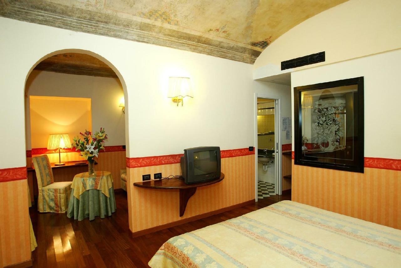 Hotel Due Mondi Turin Bagian luar foto