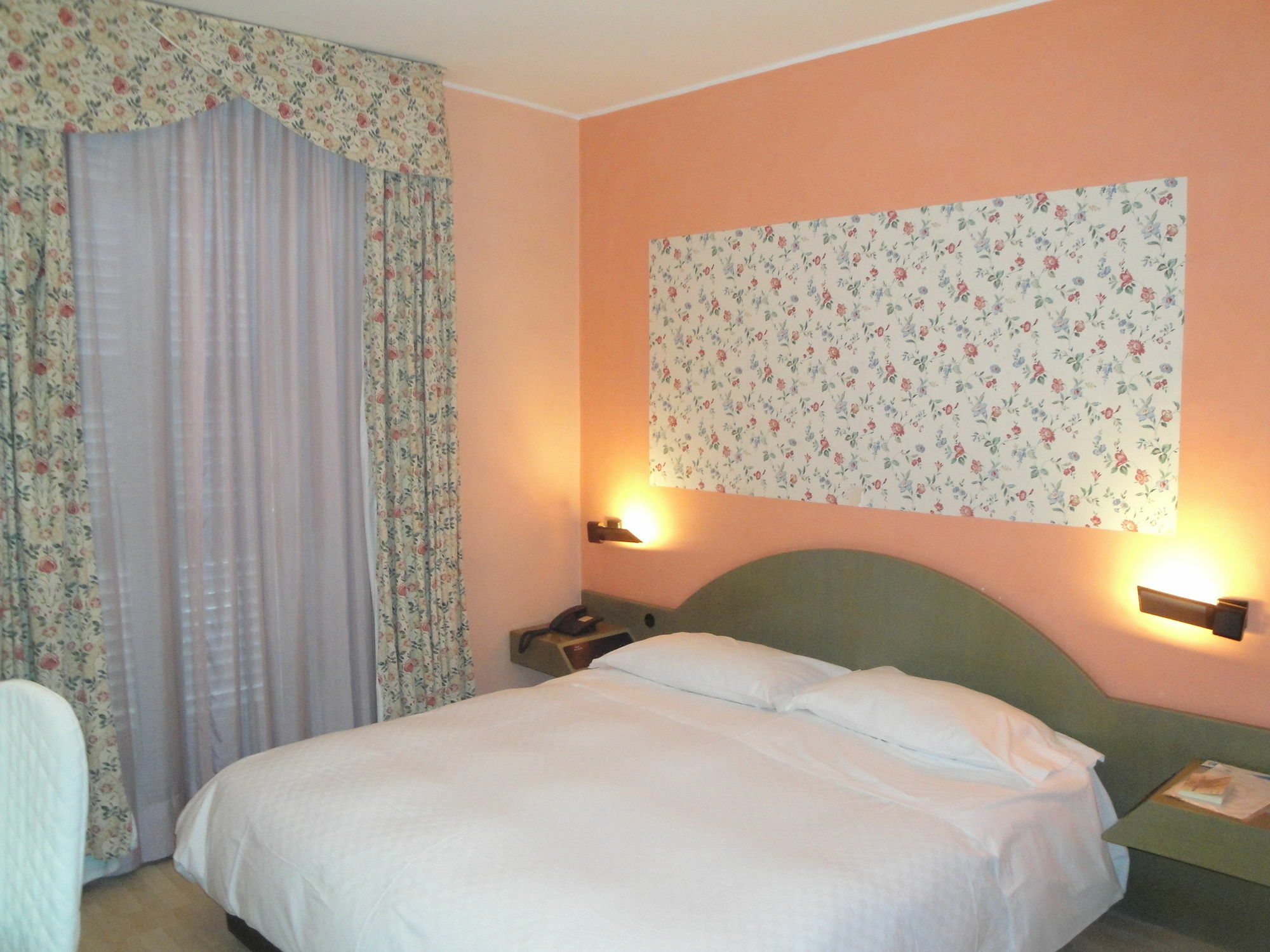 Hotel Due Mondi Turin Bagian luar foto